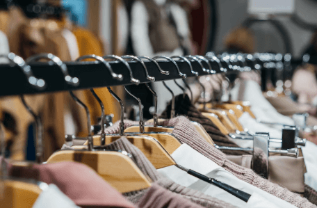 Beyond Physical Samples: Reducing Waste and Costs with 3D Garment Simulation