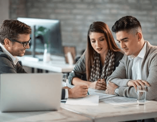 4 Reasons Small Business Owners Rely On Financial Advisors